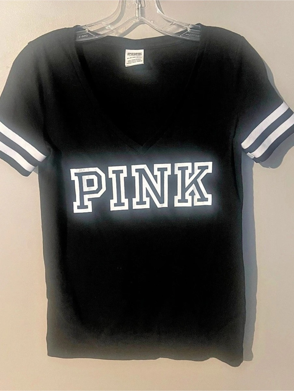 PINK V-Neck Logo Tee in Black & White Size XS